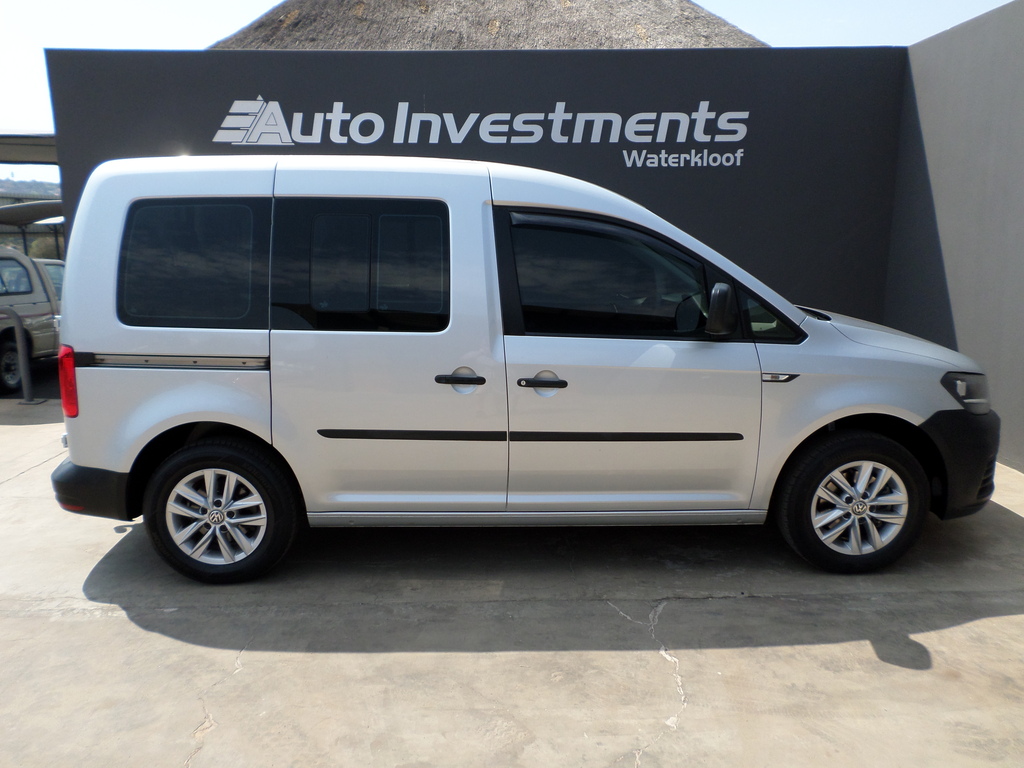 VOLKSWAGEN CADDY CADDY4 CREWBUS 1.6i  (7 SEAT)