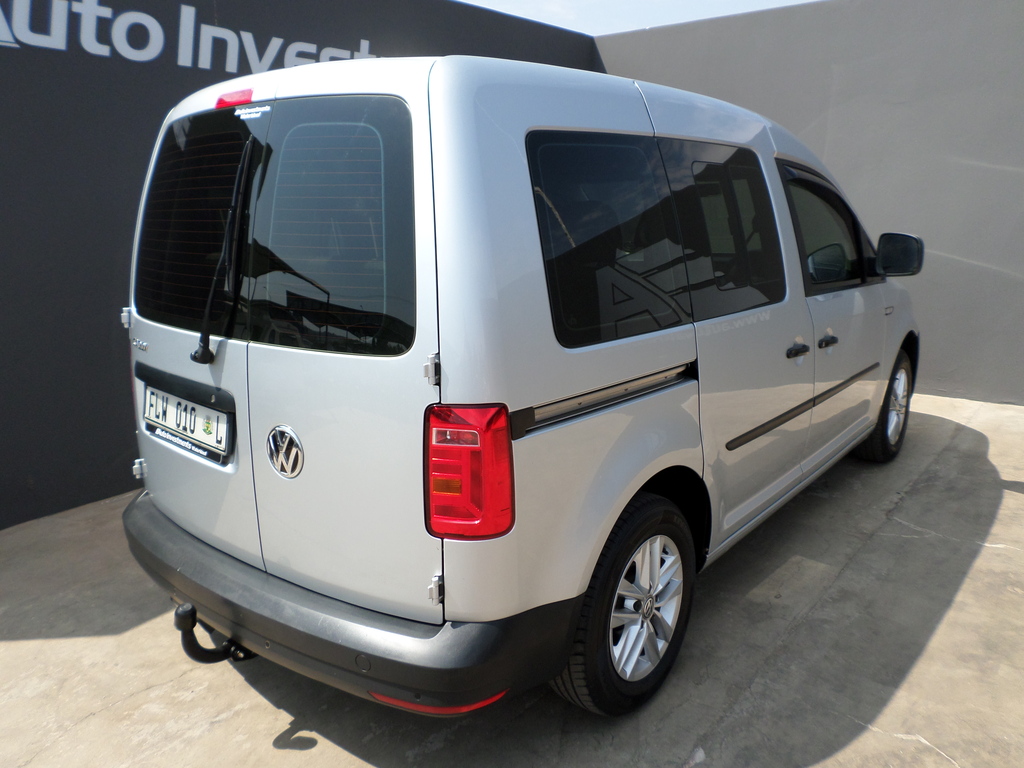 VOLKSWAGEN CADDY CADDY4 CREWBUS 1.6i  (7 SEAT)